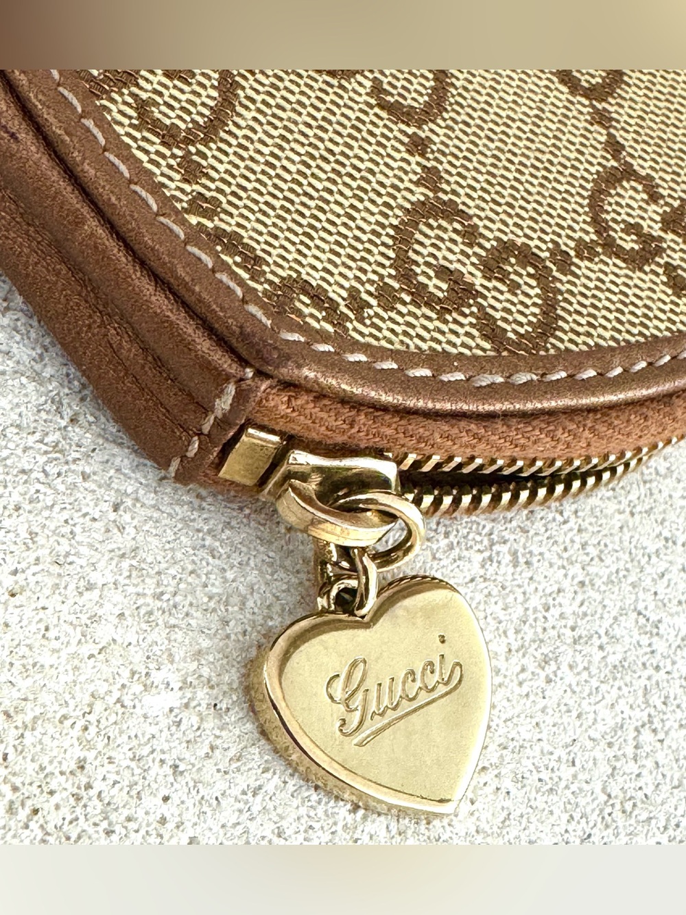 GUCCI GG Canvas Heart Coin Purse Key Pouch Charm 152615 Italy - Picture 7 of 9